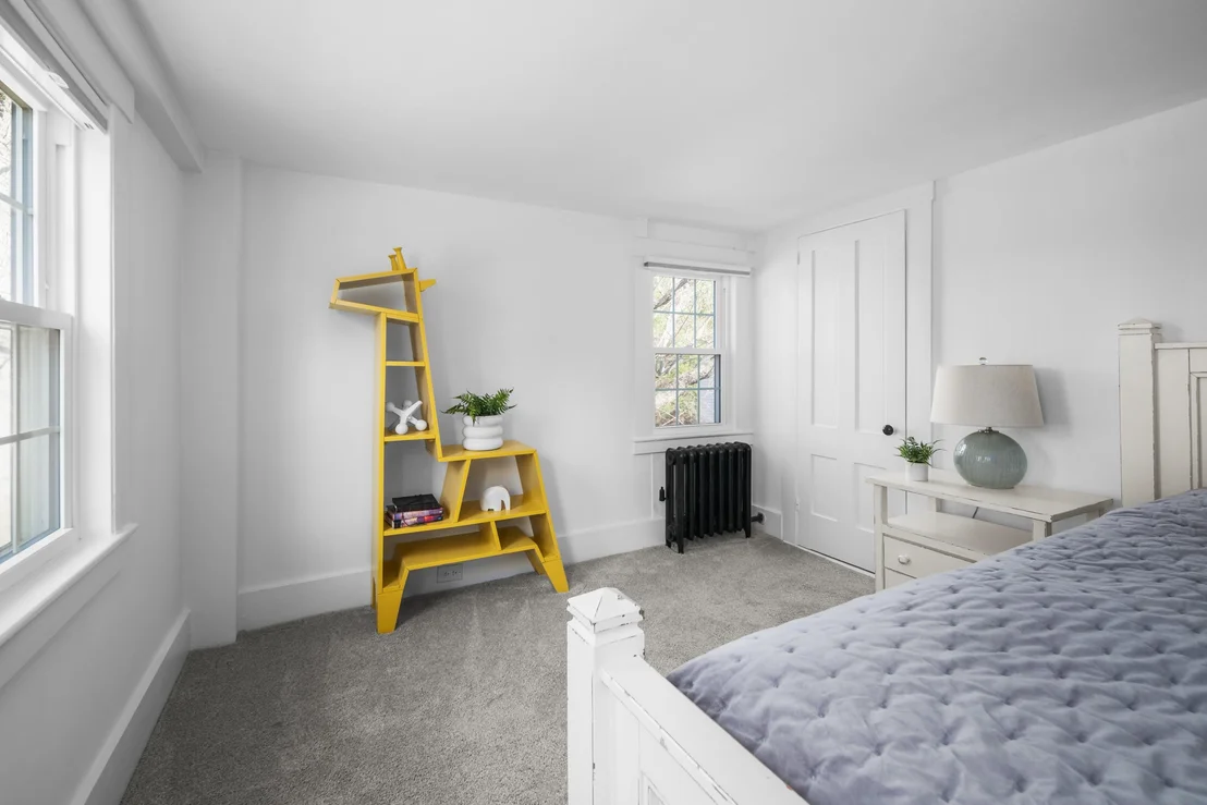 Photo of 850 Washington