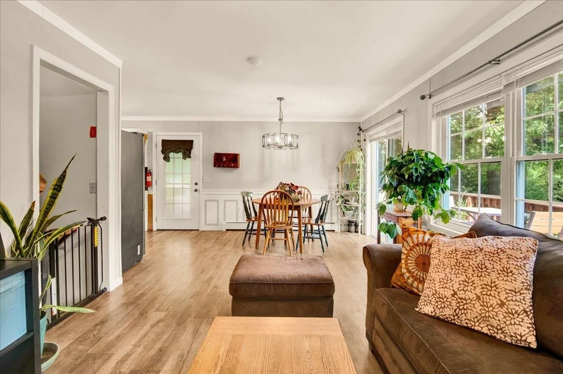 Photo of 63 Pine Hill