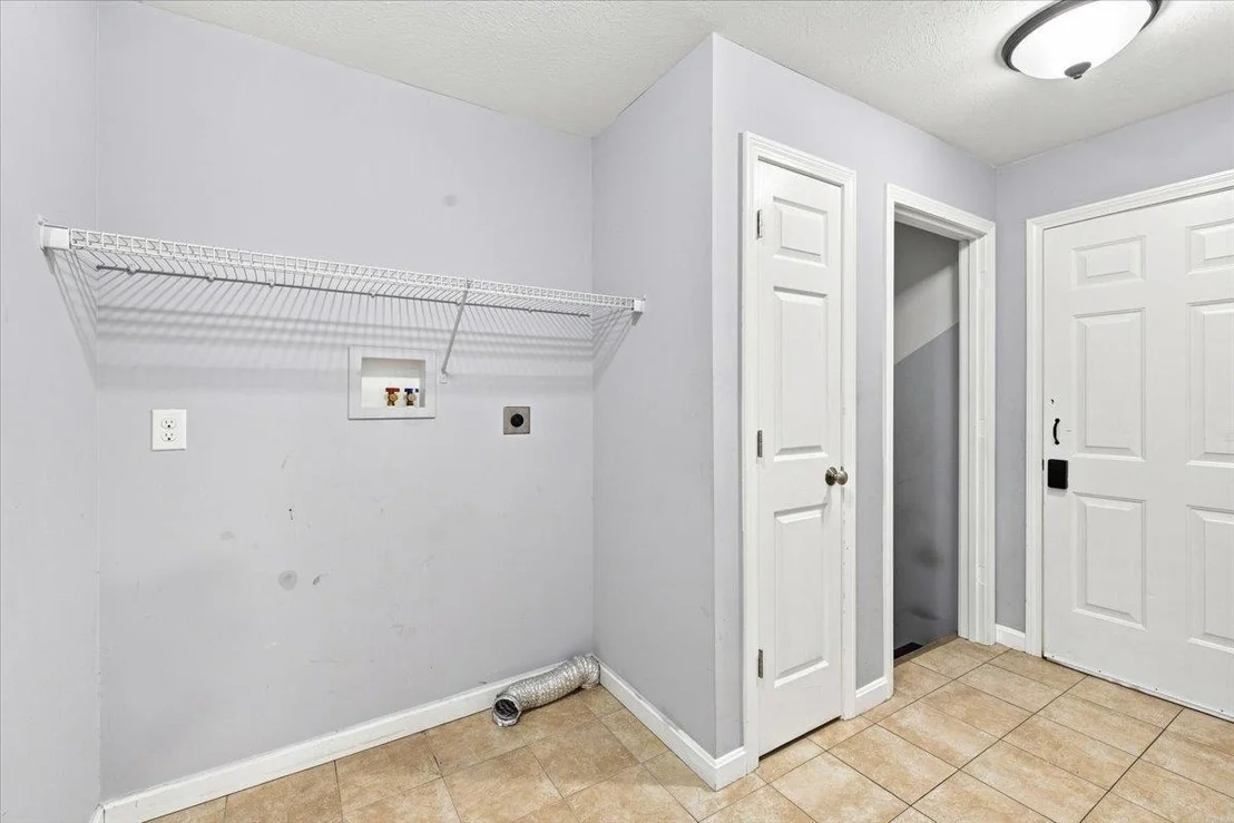 Photo of 5 Ames
