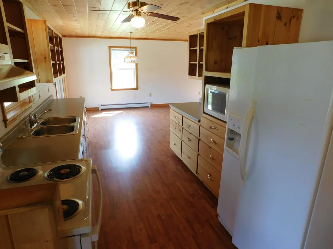 Photo of 150 Piney Woods