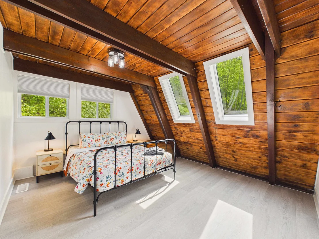 Photo of 165 Silver Spring Hill