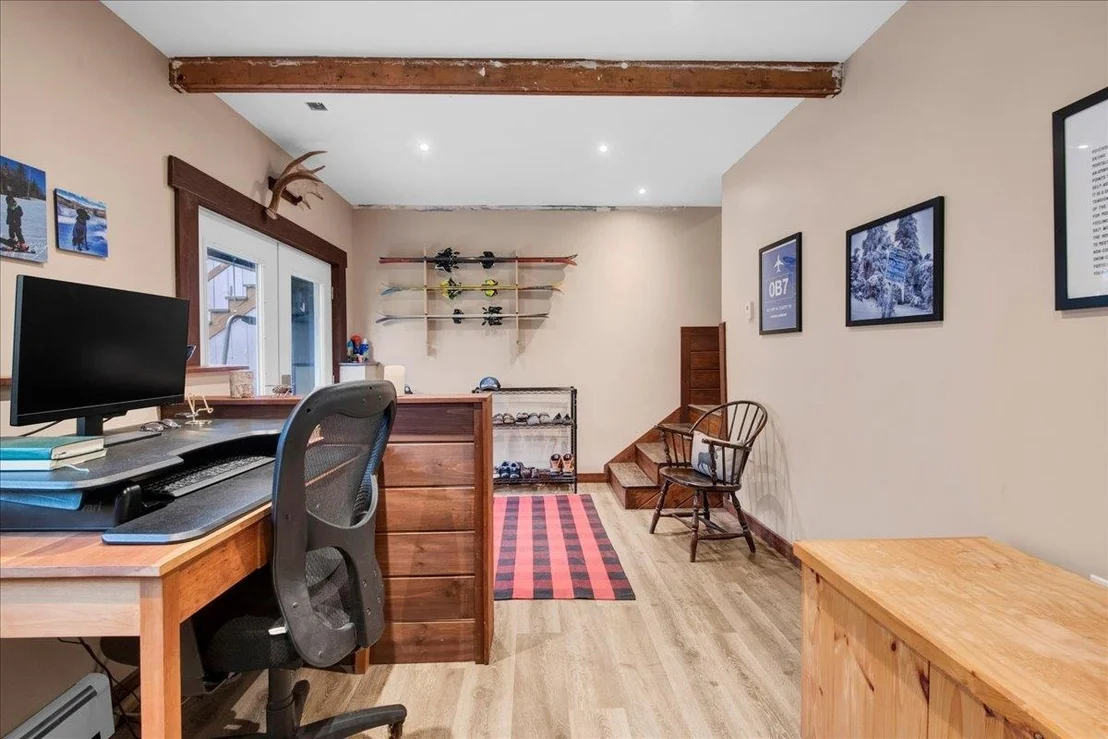 Photo of 204 Pike Hill