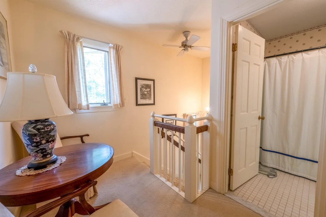 Photo of Unit 2A at 807 Murphys
