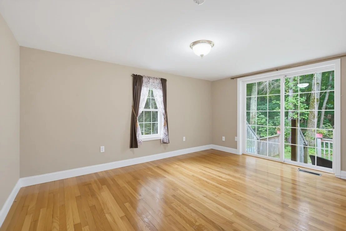 Photo of 35 Pleasant