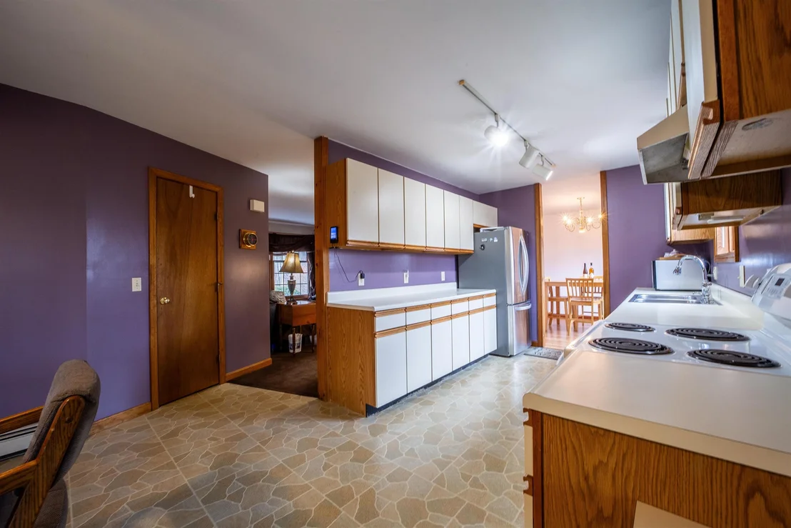 Photo of 450 Upper Birch