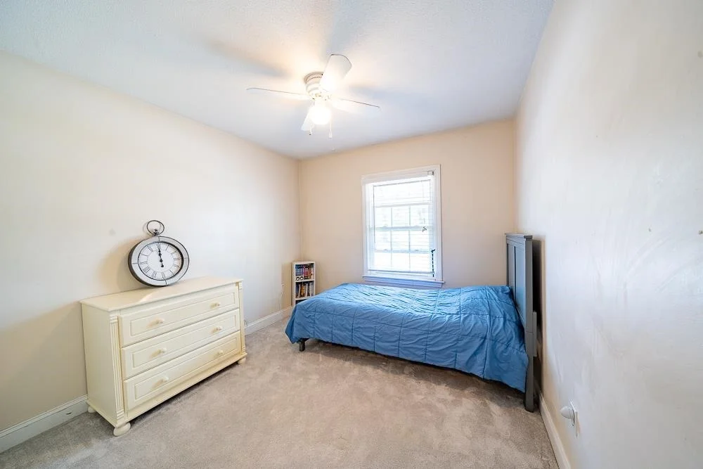 Photo of 75 Hall