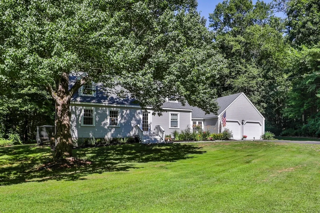 Photo of 24 Beaver Brook