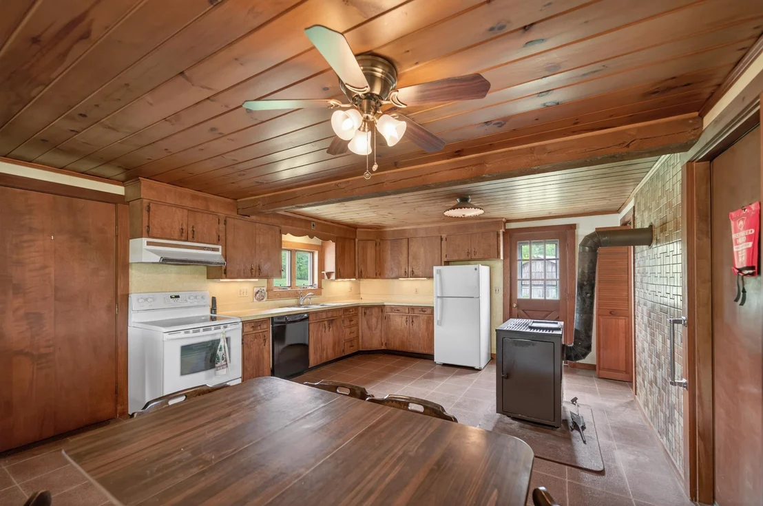 Photo of 2245 Burrington Hill