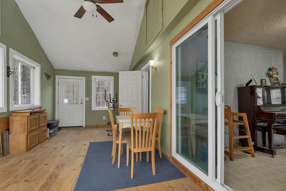 Photo of 9 Hemlock