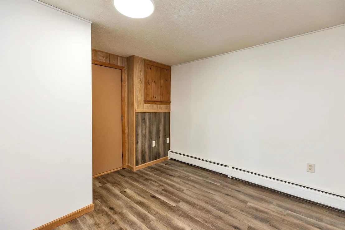 Photo of 130 Eastern