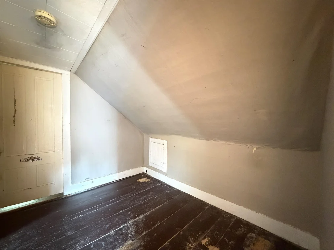 Photo of 40 South