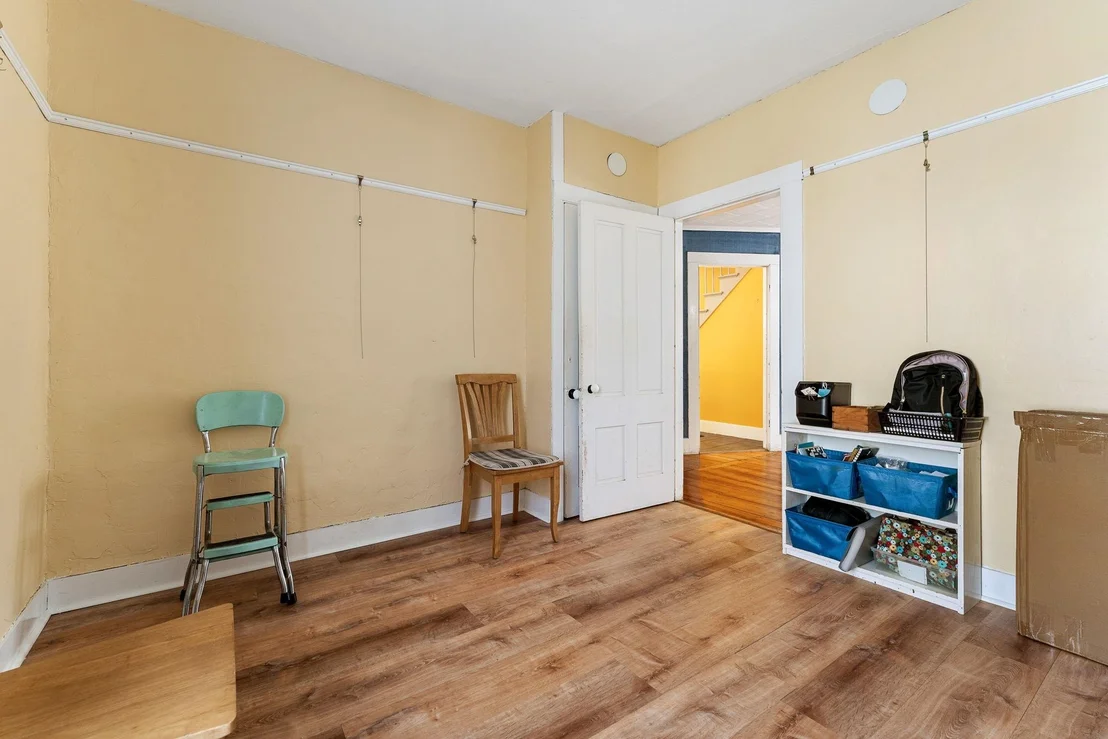 Photo of 276 Central