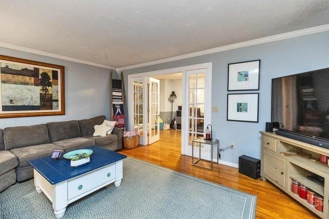 Photo of 74 Spring