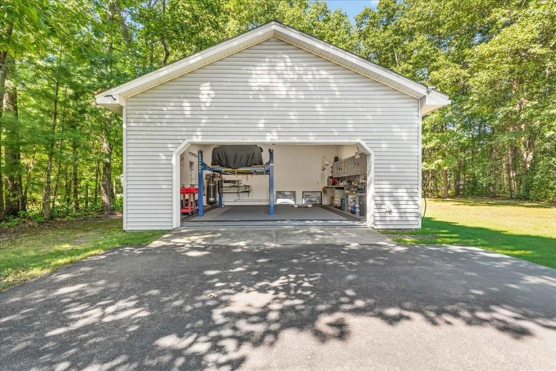Photo of 97 Pine