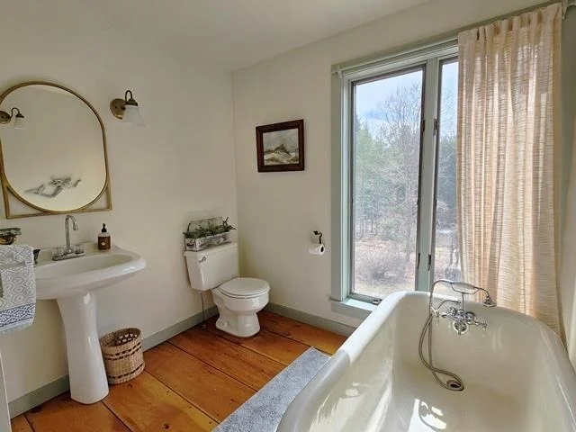 Photo of 192 Apple Hill