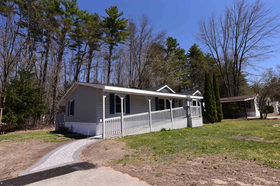 Photo of 74 Lamplighter