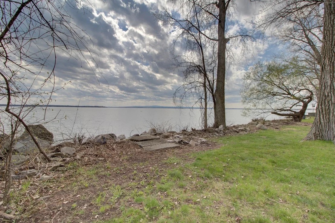 Photo of 23 Mud Point South