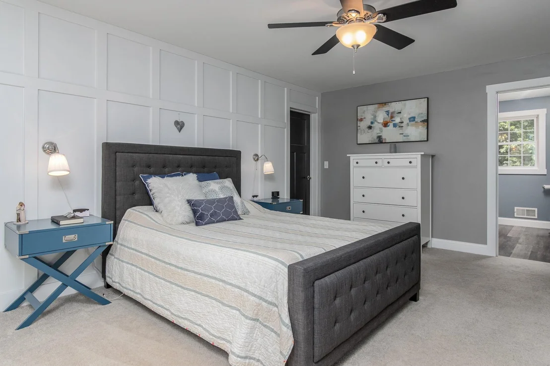 Photo of 325 Mccurdy