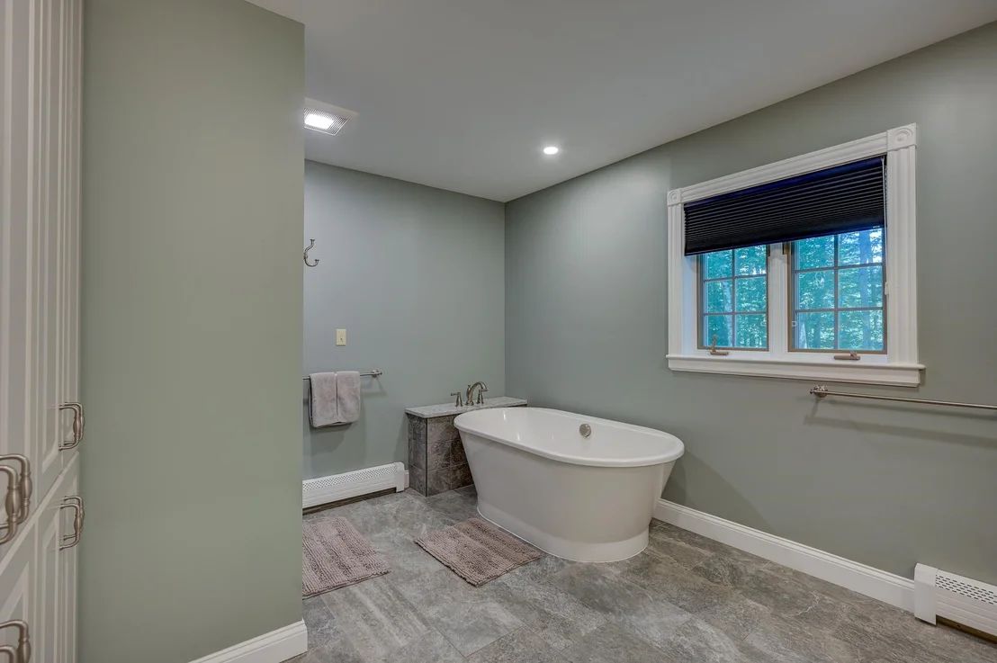 Photo of 102 Birch Bend