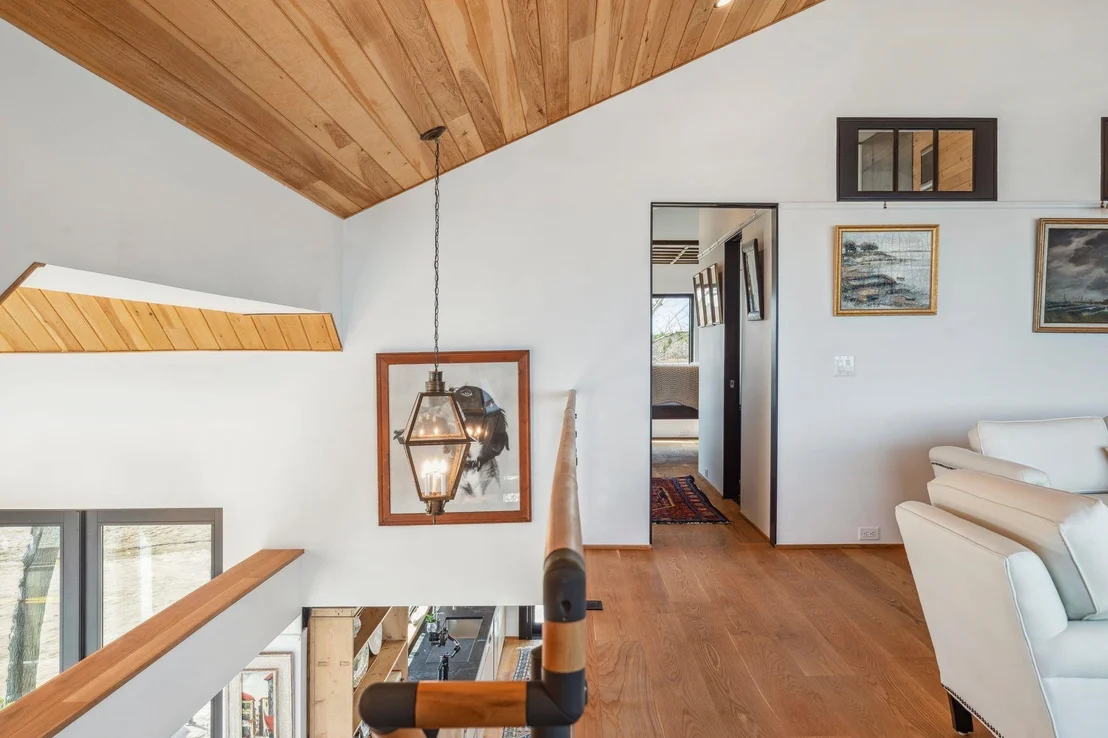 Photo of 1681 Ocean