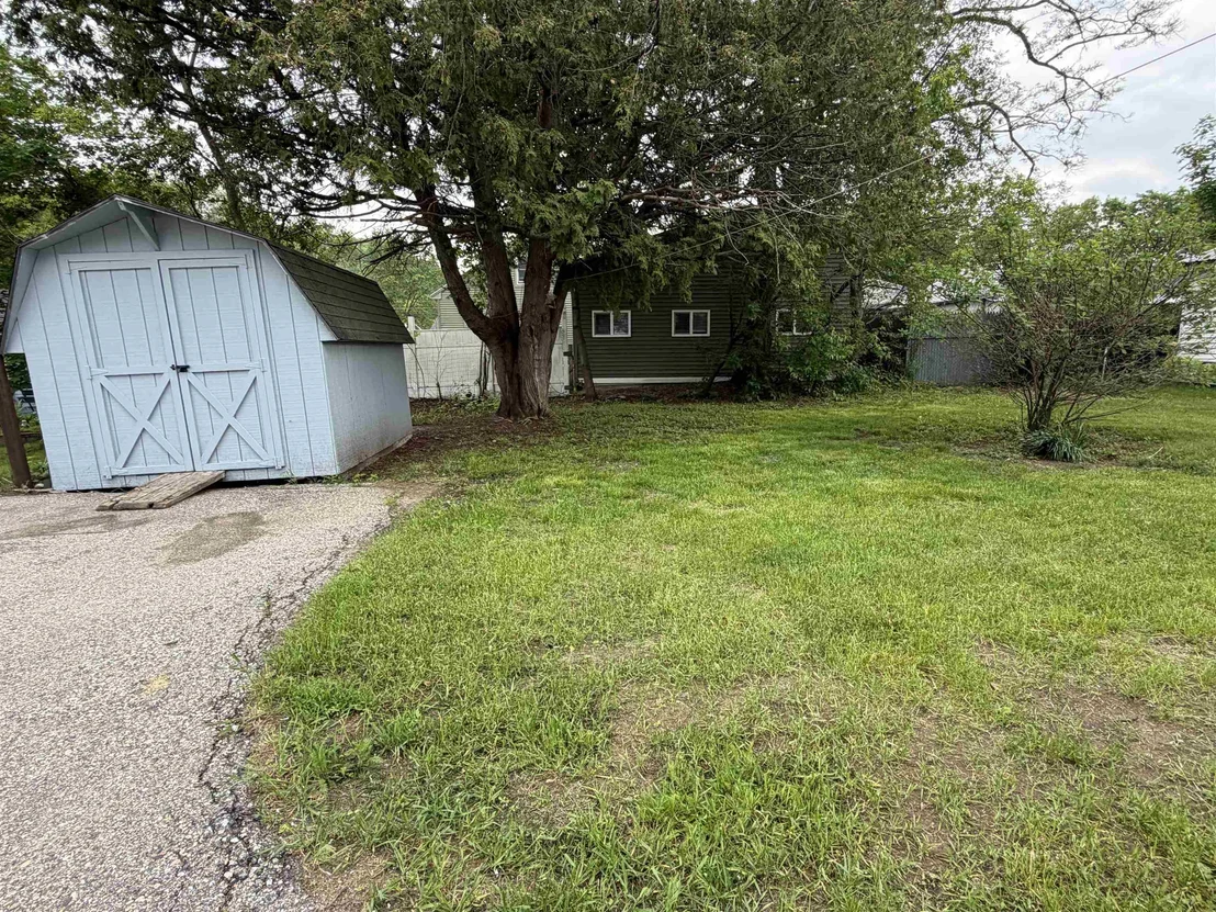 Photo of 24 Pine