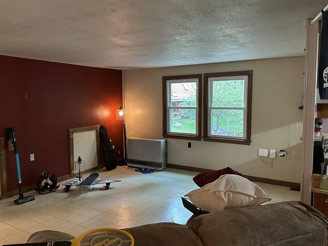 Photo of 220 Monadnock