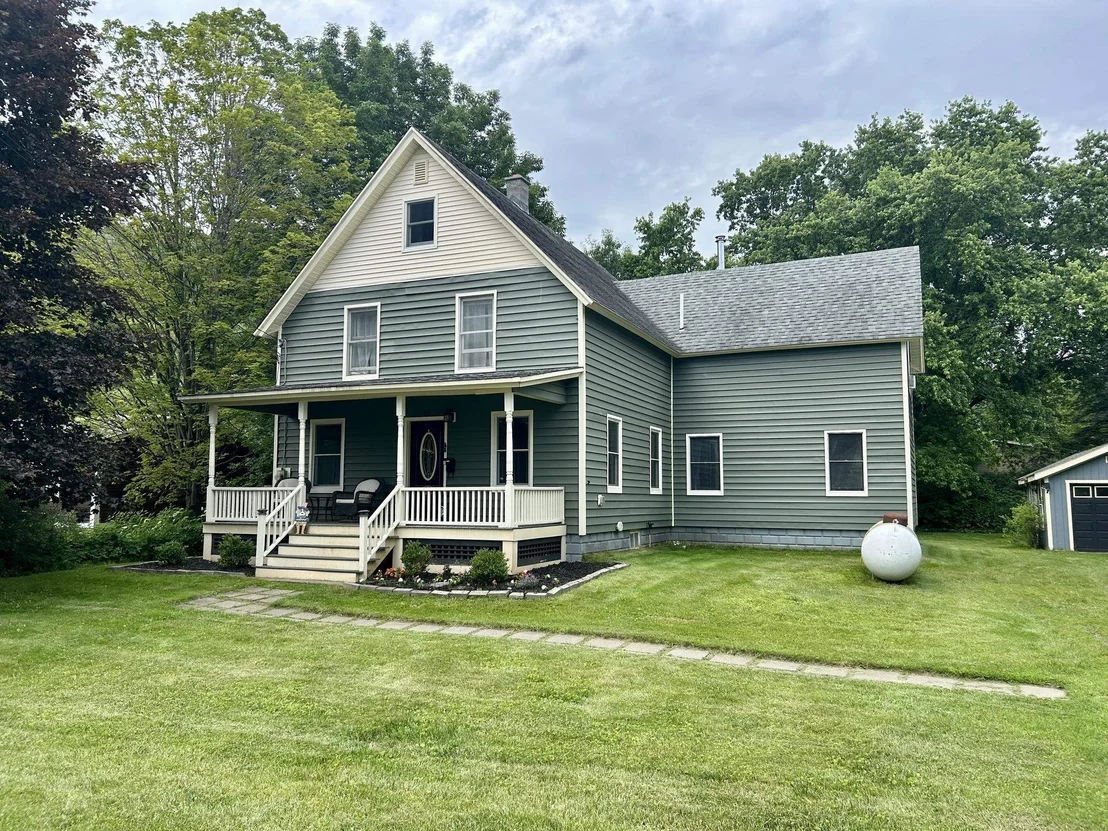 Photo of 11 Hale