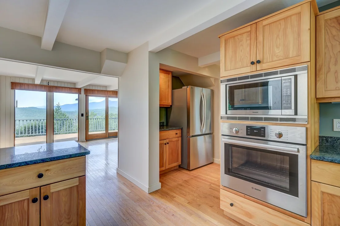Photo of 36 Oak Ridge