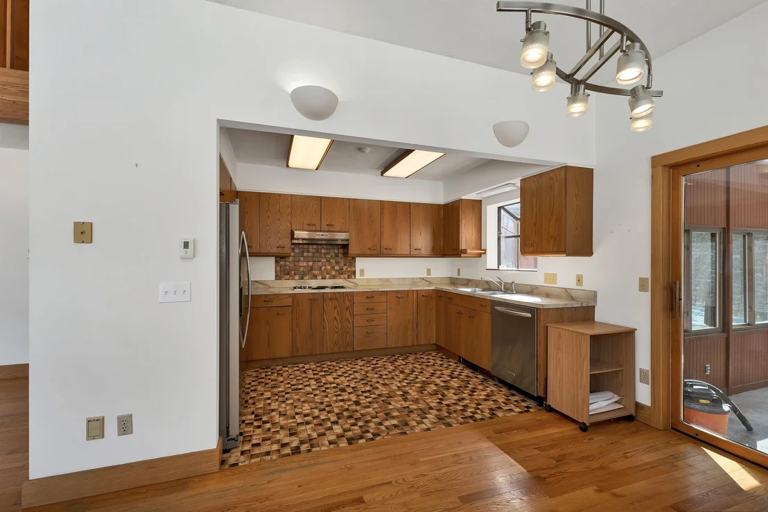 Photo of 37 O'Connor