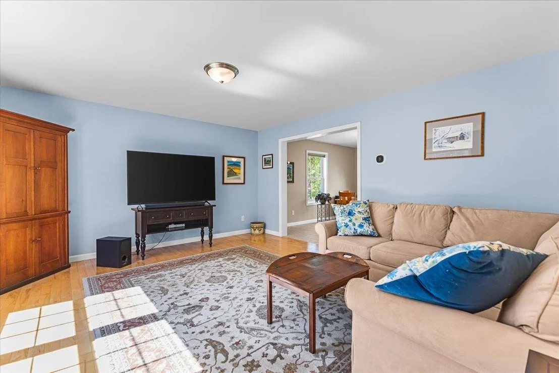 Photo of 9 Butternut