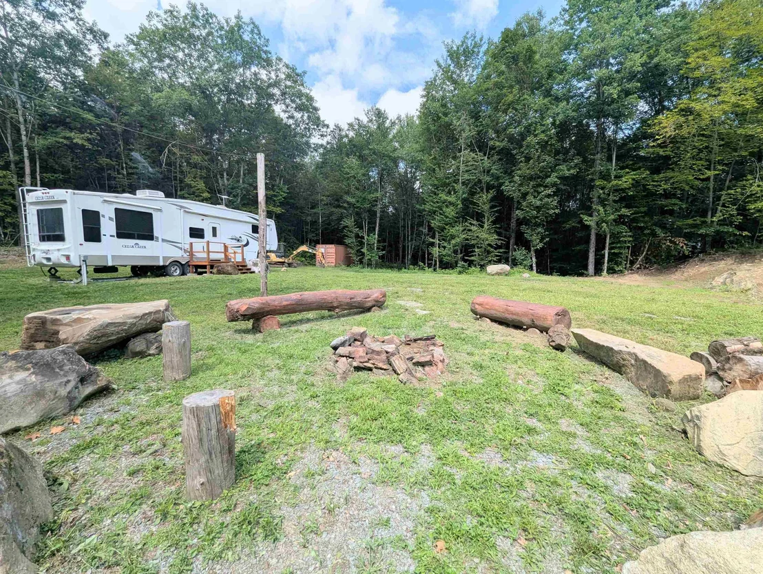 Photo of 2673 U.S. Route 5