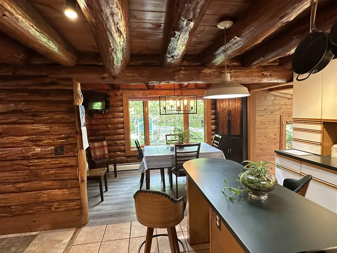 Photo of 220 Monadnock