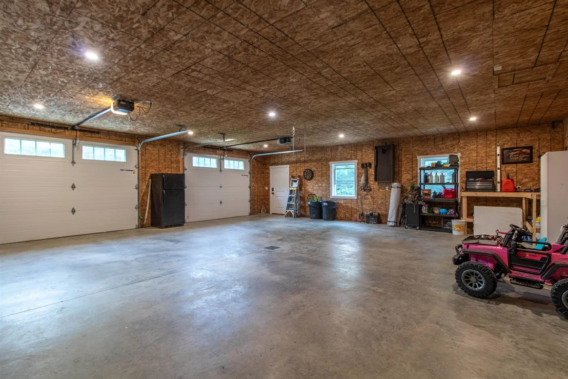 Photo of 559 Spencer Hill