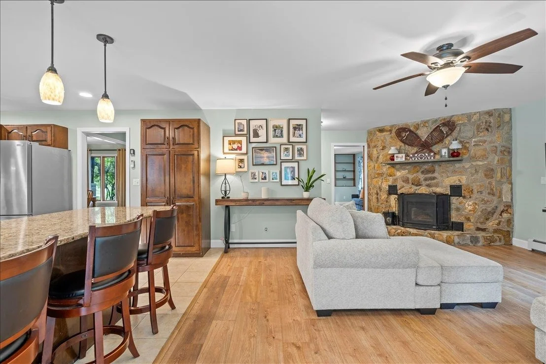 Photo of 230 Pine Meadow