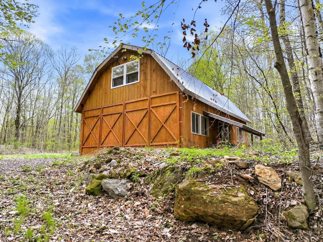 Photo of 84 Long Pond