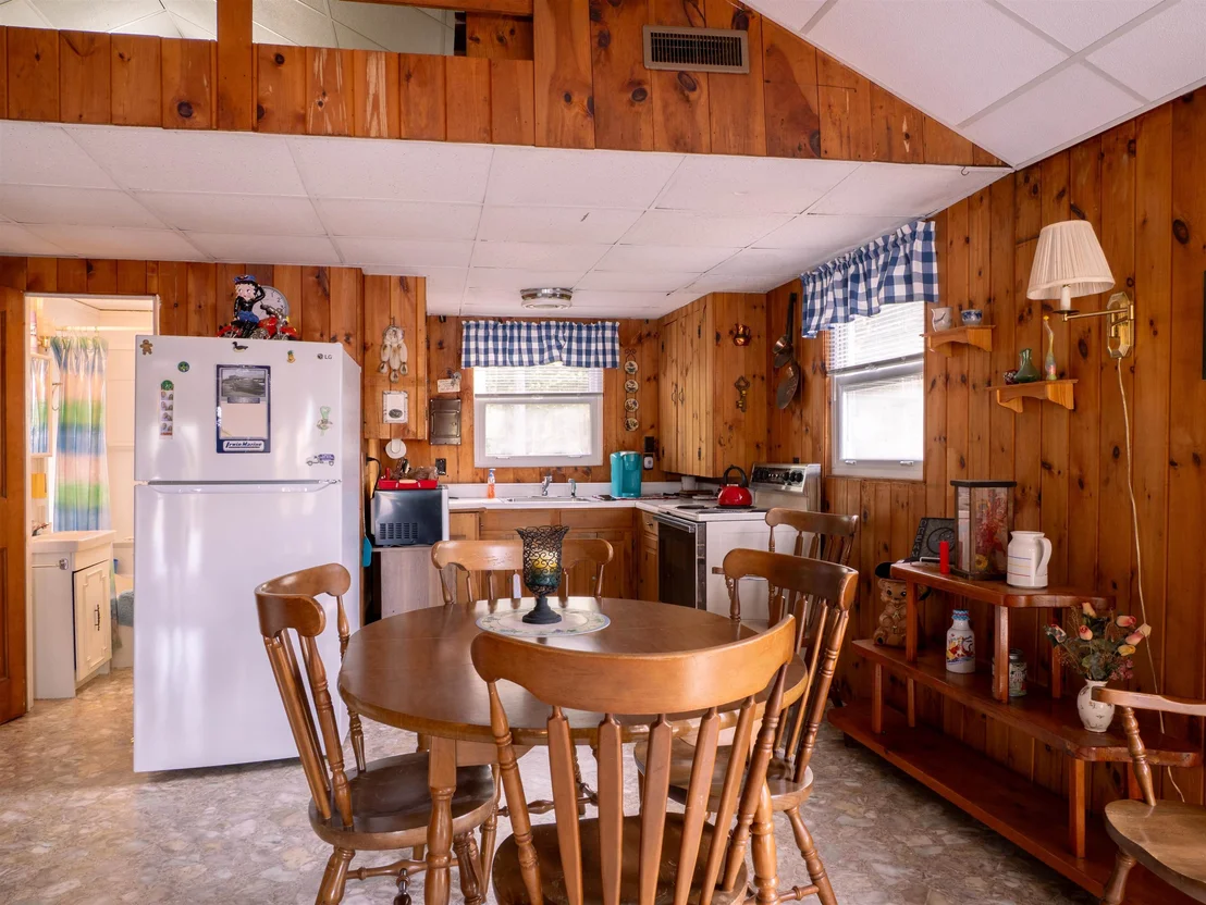 Photo of 16 Hideaway