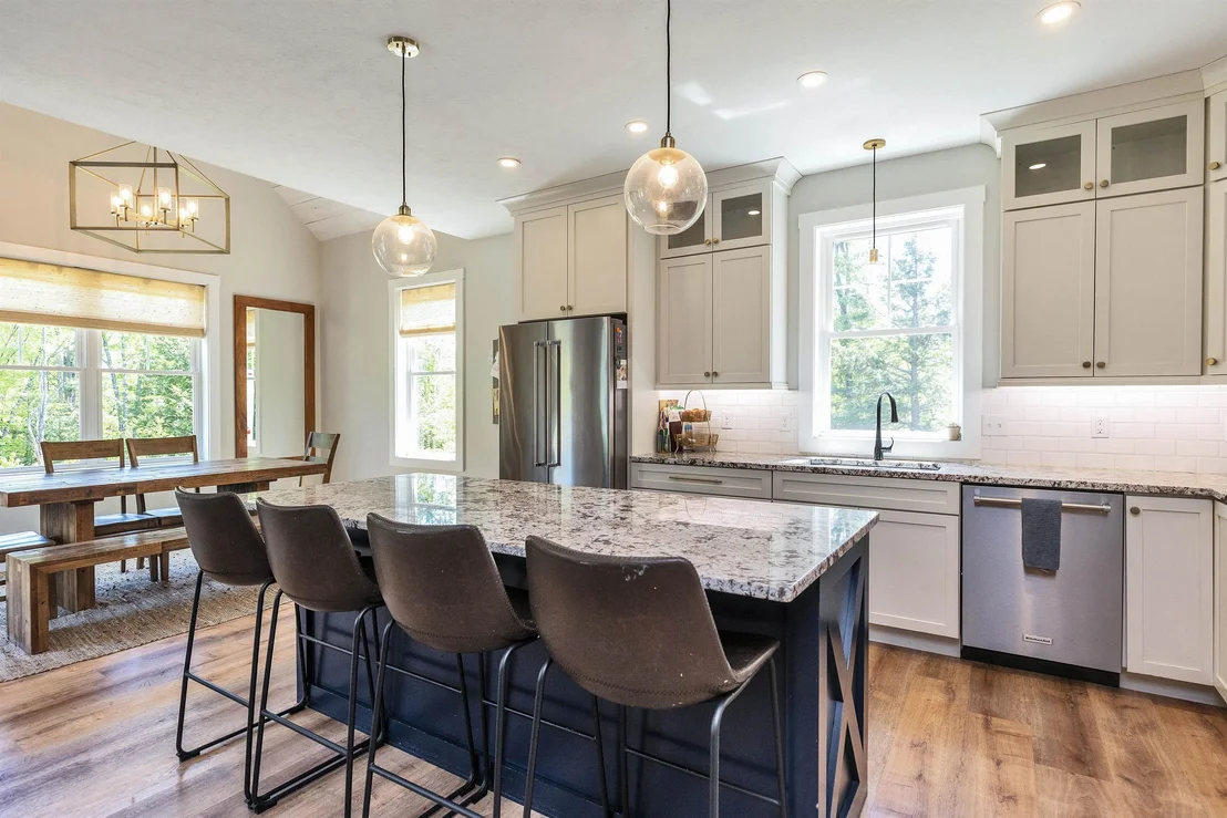 Photo of 296 Spring Hill