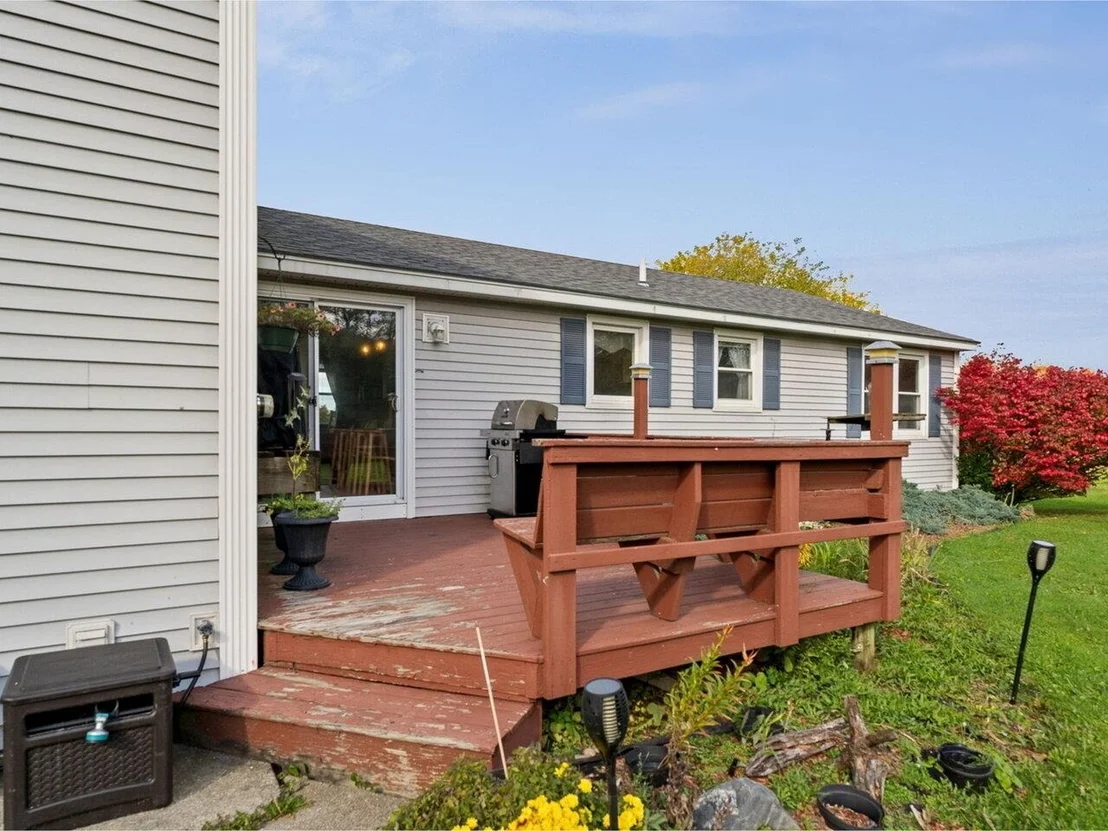 Photo of 771 Robinson