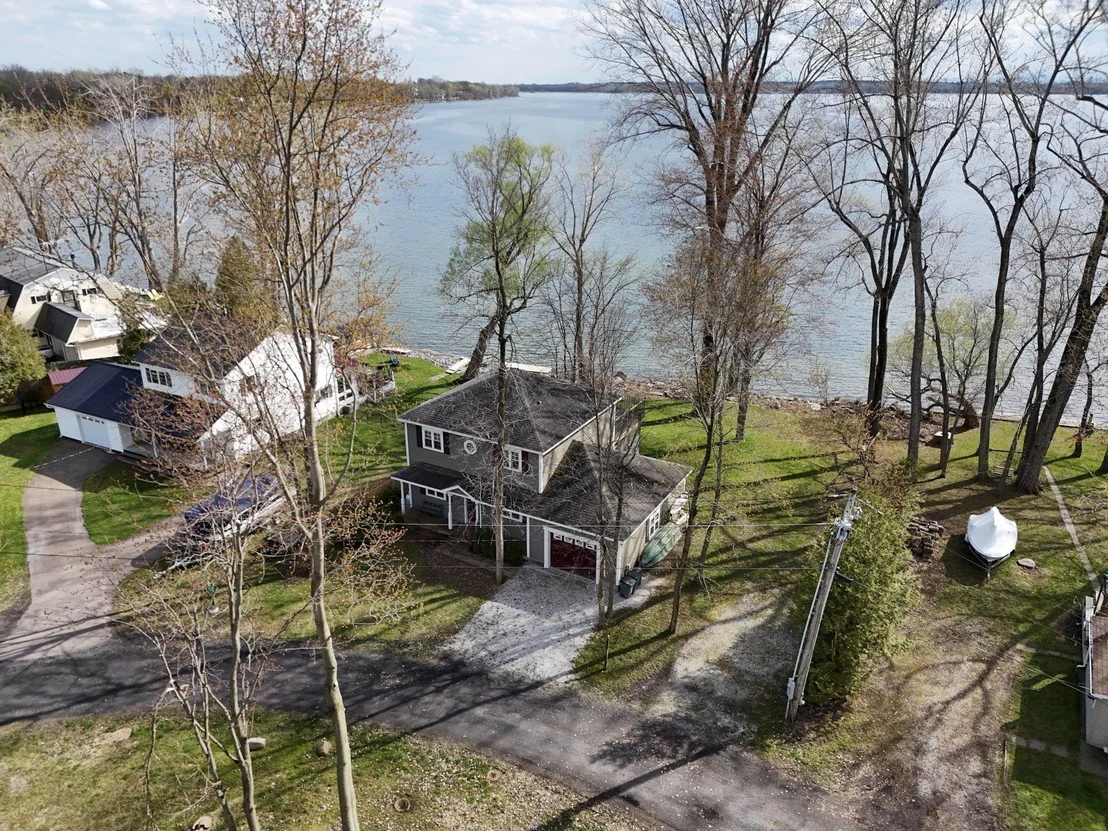 Photo of 23 Mud Point South