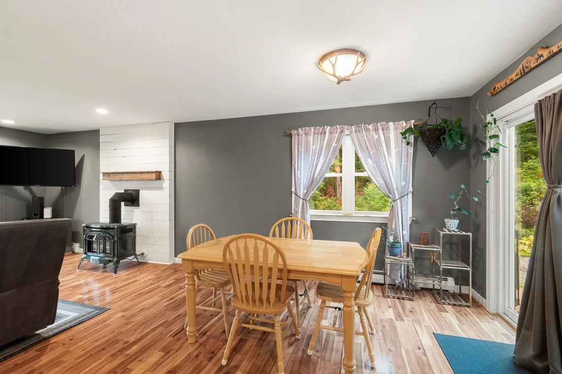 Photo of 387 St. Albans