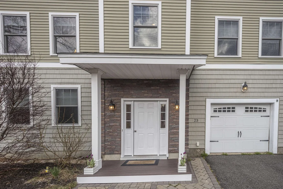 Photo of 23 Valleyview