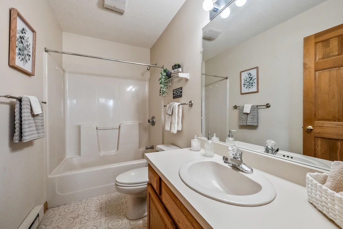 Photo of Unit J81 at J81 Eagle Ridge
