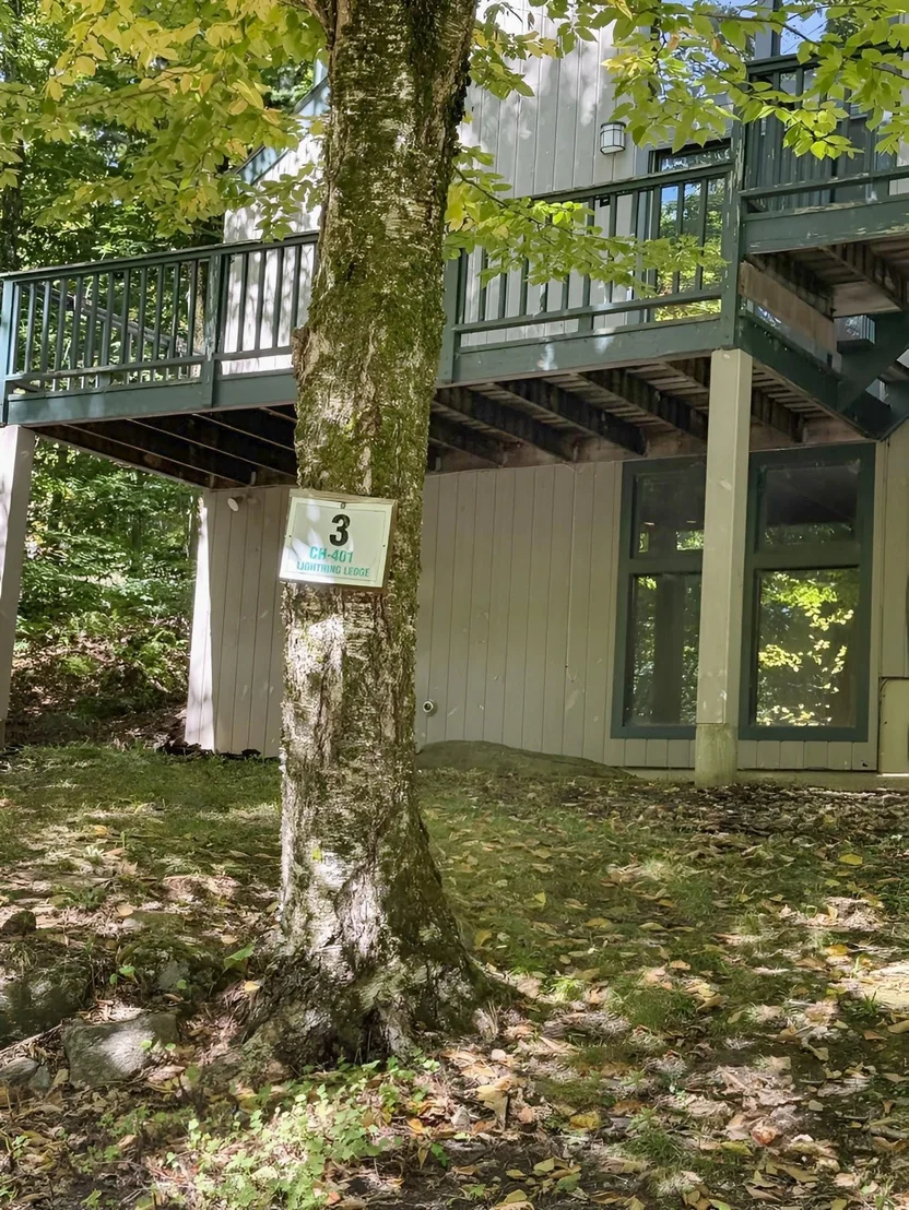 Photo of 3 Lightning Ledge