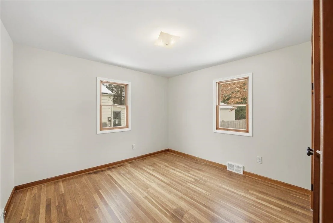 Photo of 68 Leonard