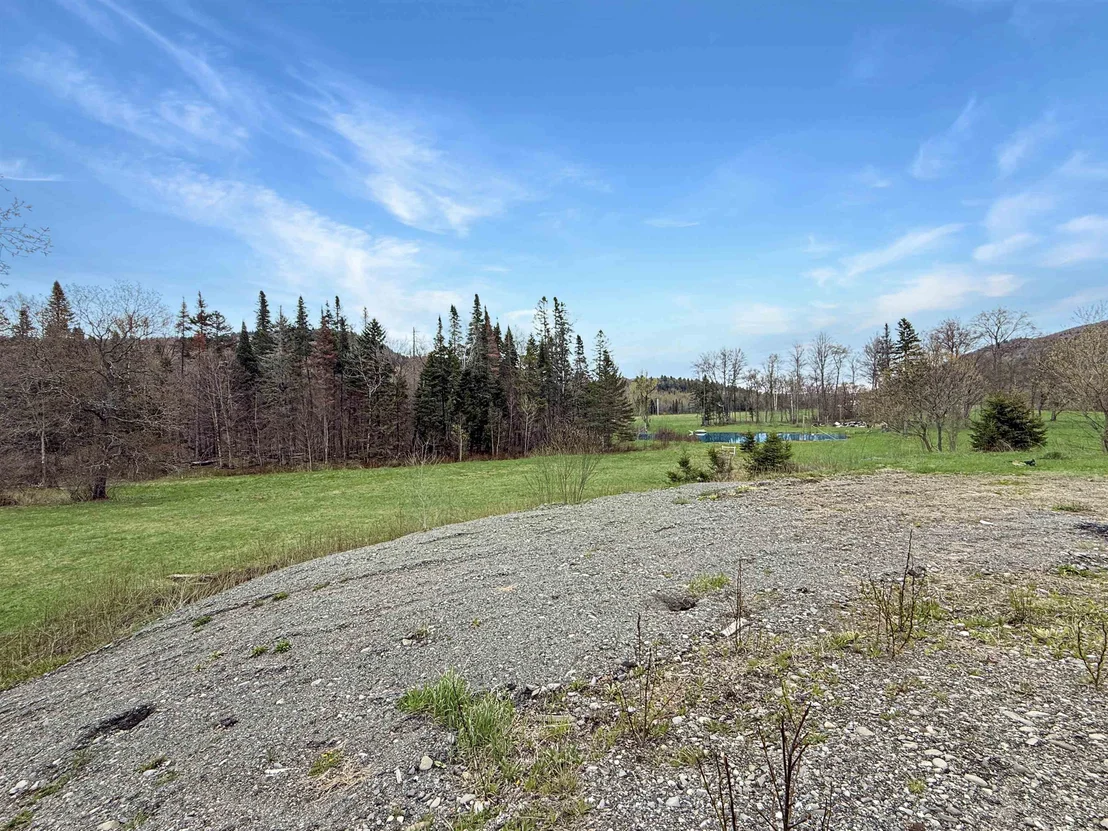 Photo of 279 & 284 Hall Stream