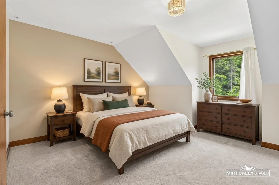 Photo of 243 Cricket Hill