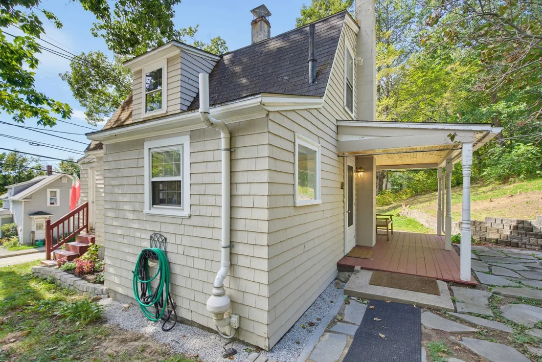 Photo of 66 Oak