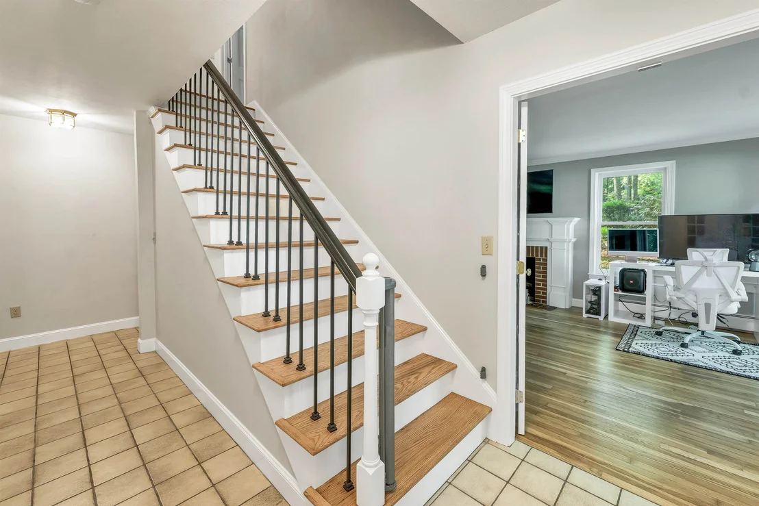 Photo of 9 Meadowview