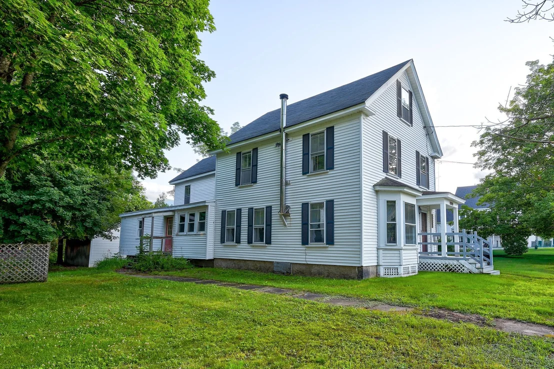 Photo of 1353 Route 302