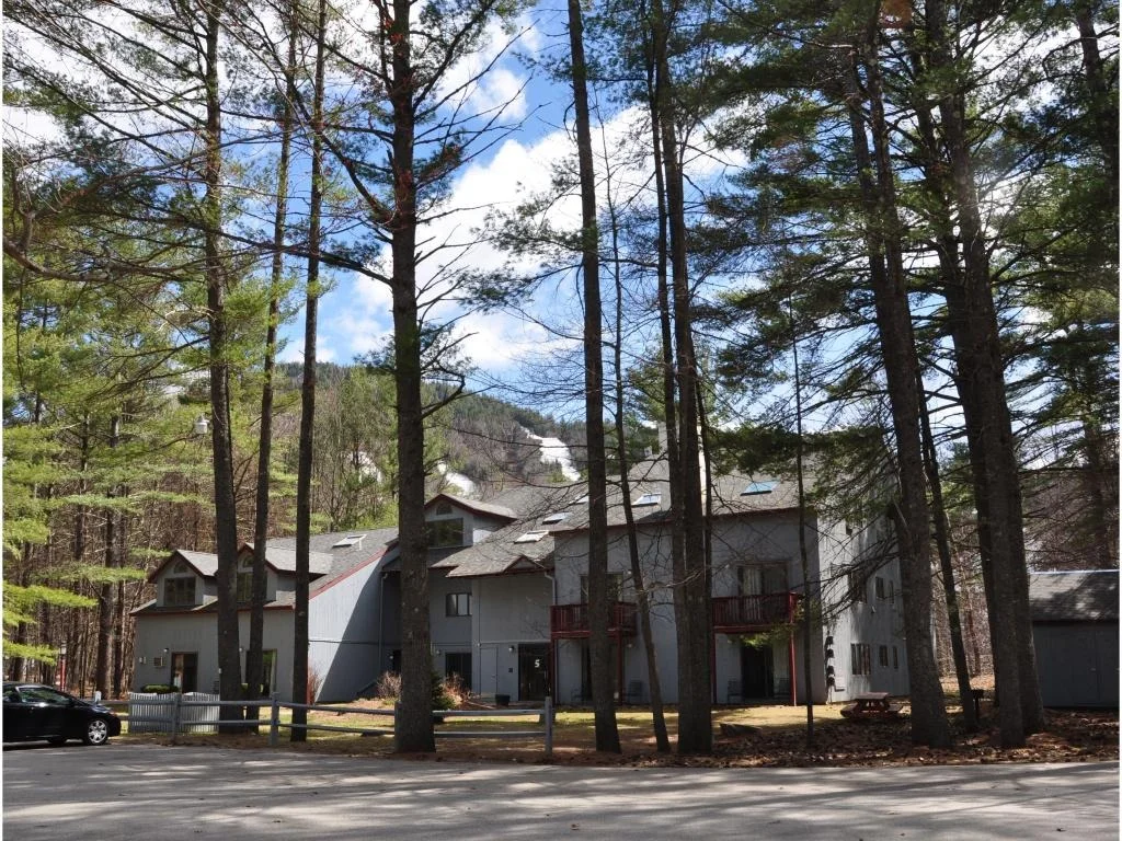 Photo of Unit 5C at 5C River Run Dr